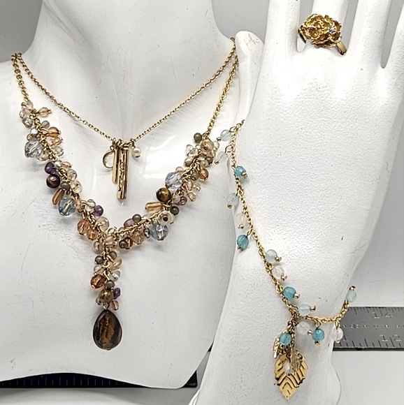 VTG AVON Mix Variety Collection Gold Tone Lot Necklace Bracelet Ring SIGNED Gems - Picture 2 of 16